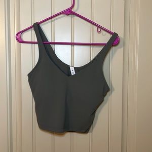 Lululemon Alvin tank size 8 grey sage
